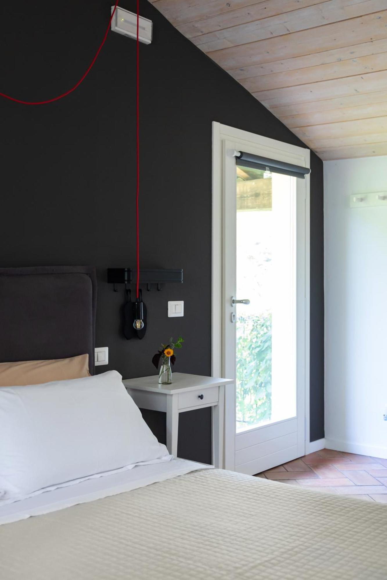 Agriturismo Biomatto Арона Экстерьер фото