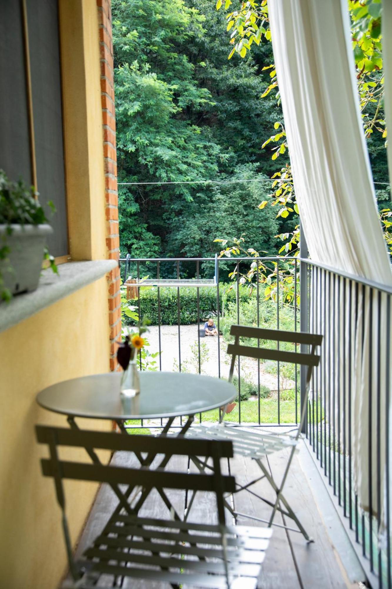 Agriturismo Biomatto Арона Экстерьер фото