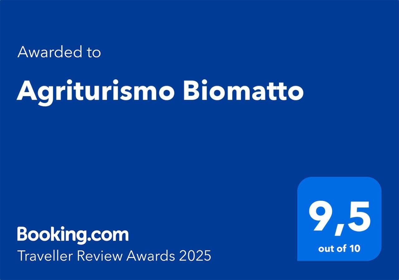 Agriturismo Biomatto Арона Экстерьер фото