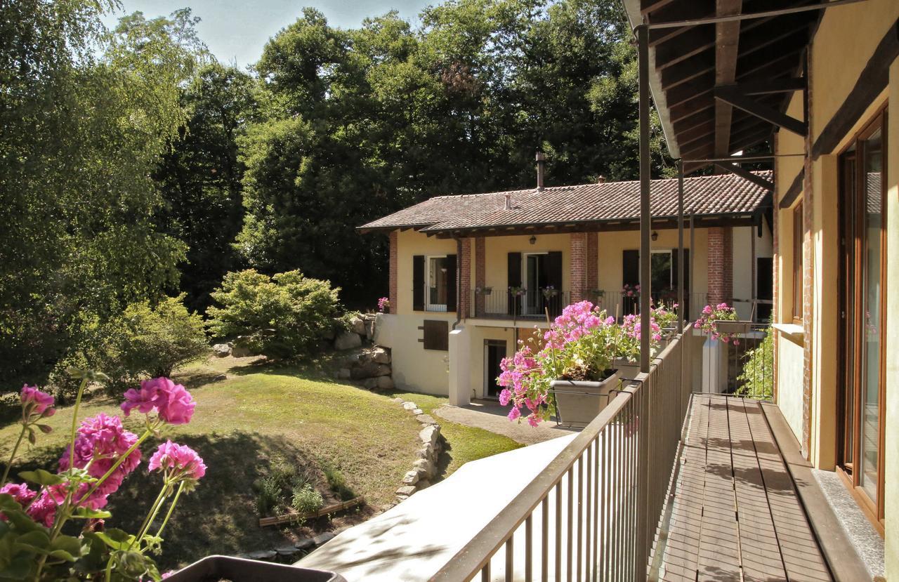 Agriturismo Biomatto Арона Экстерьер фото